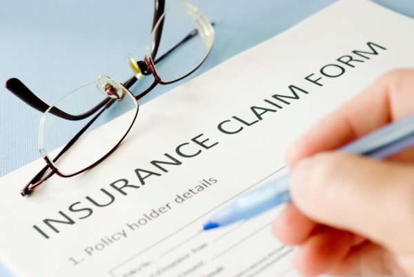 How to Make an Insurance Claim: An Ultimate Guide